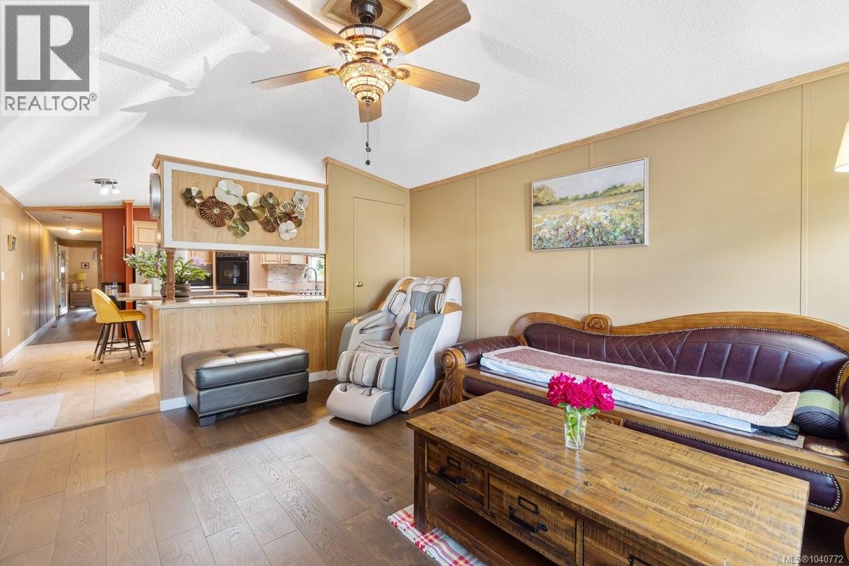 3812 King Arthur Dr - 21
