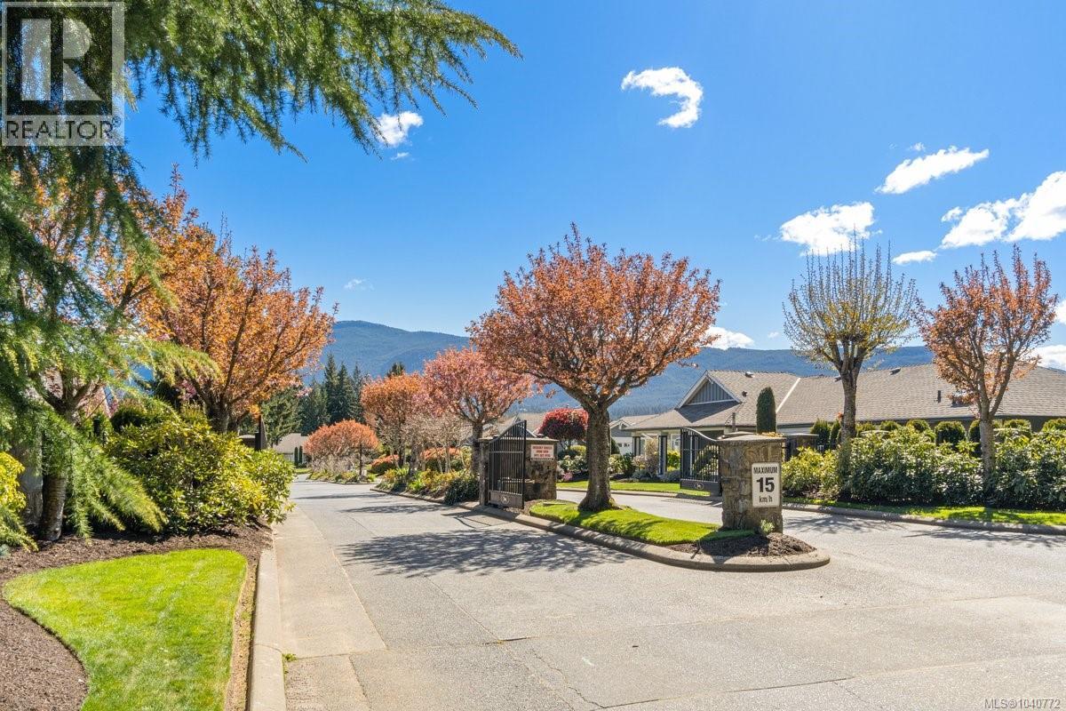 3812 King Arthur Dr - 8
