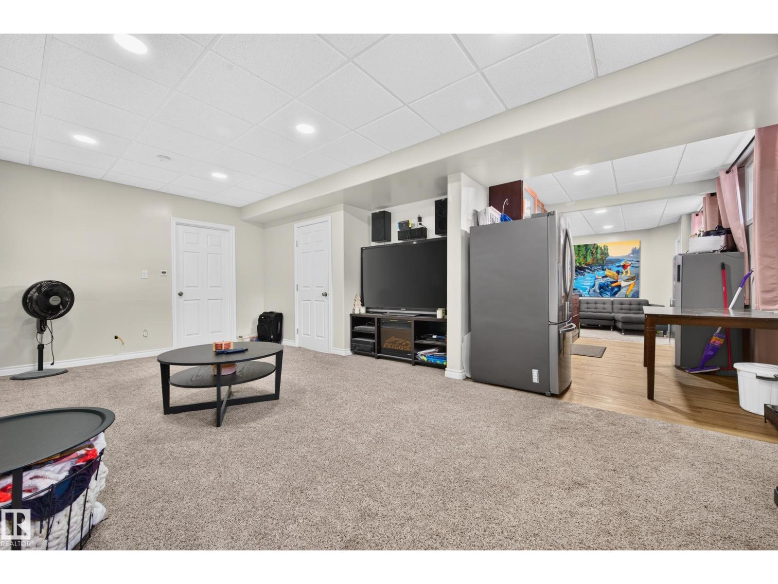 325 CUTTS CO NW - 24