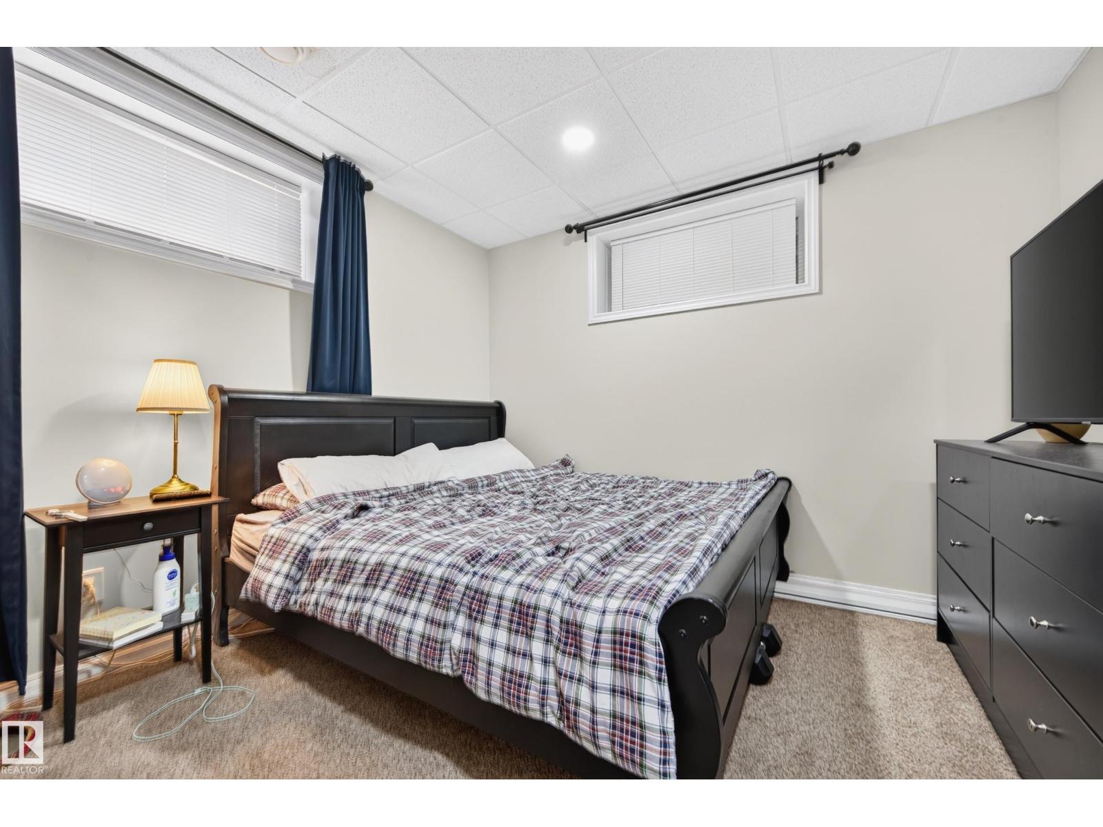 325 CUTTS CO NW - 30