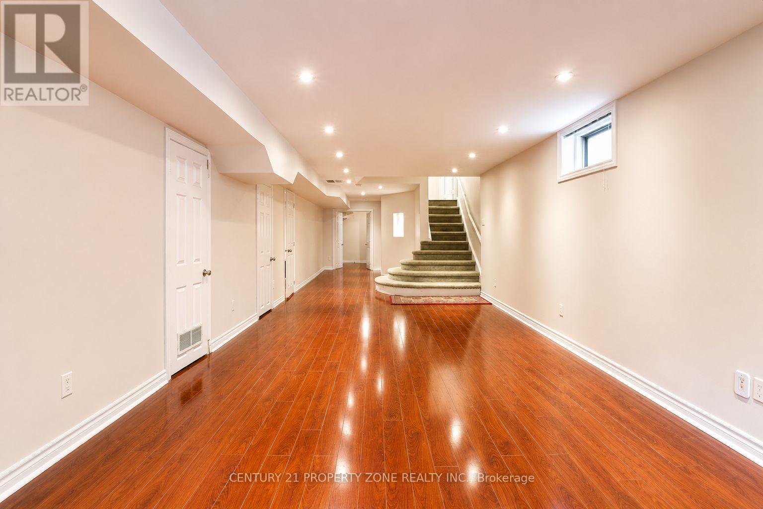 5660 BELL HARBOUR DRIVE - 21