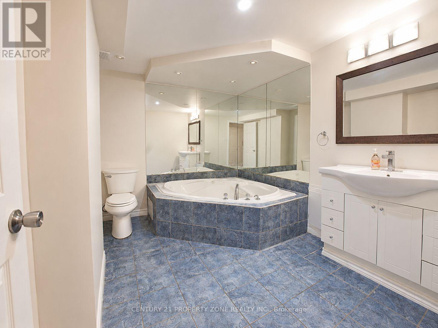 5660 BELL HARBOUR DRIVE - 28