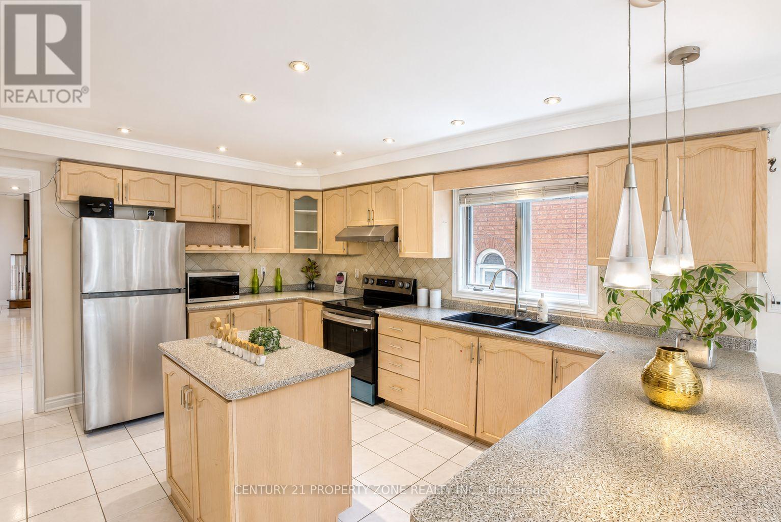 5660 BELL HARBOUR DRIVE - 8
