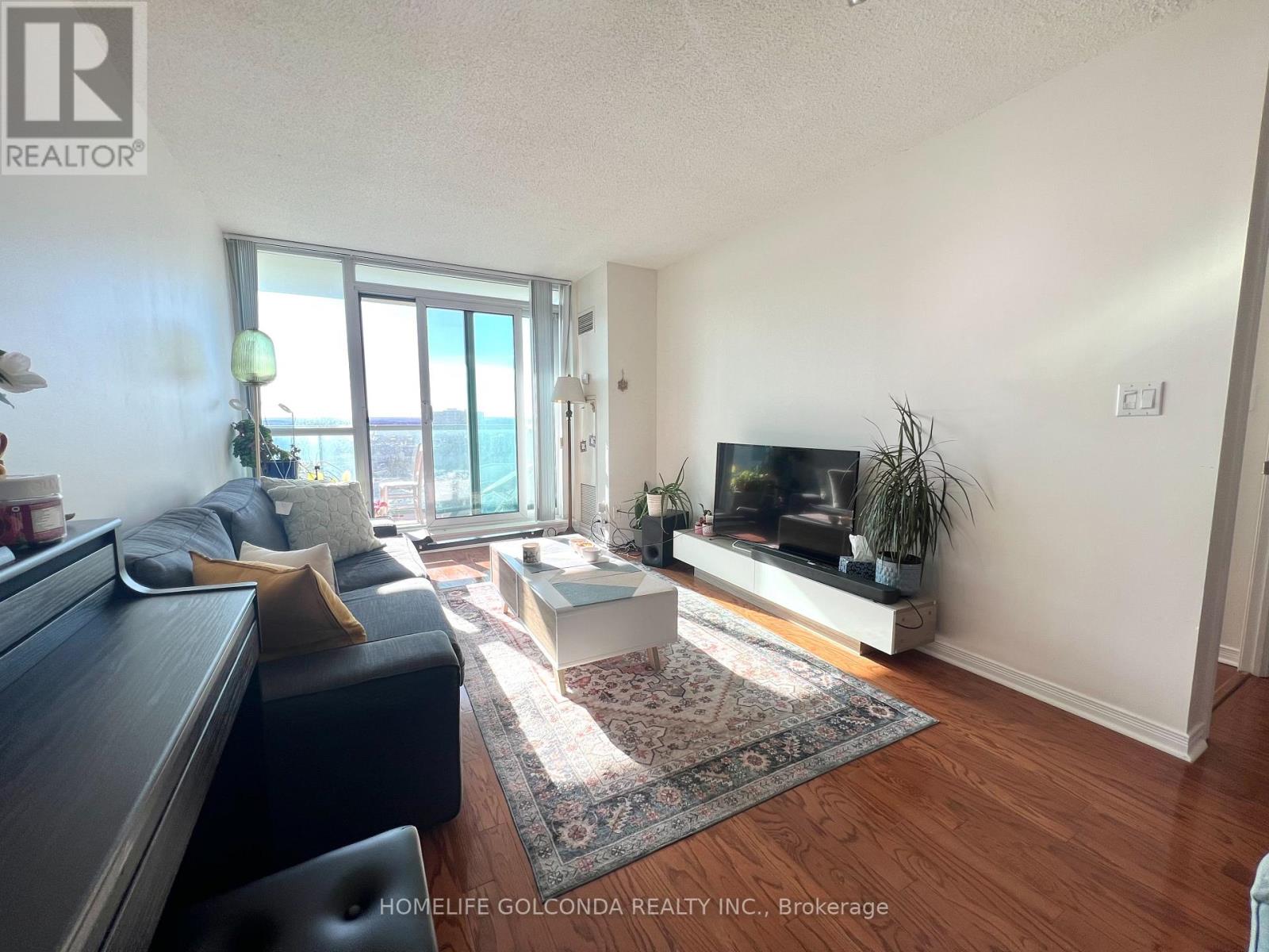 #1602 4879 KIMBERMOUNT AVENUE - 2