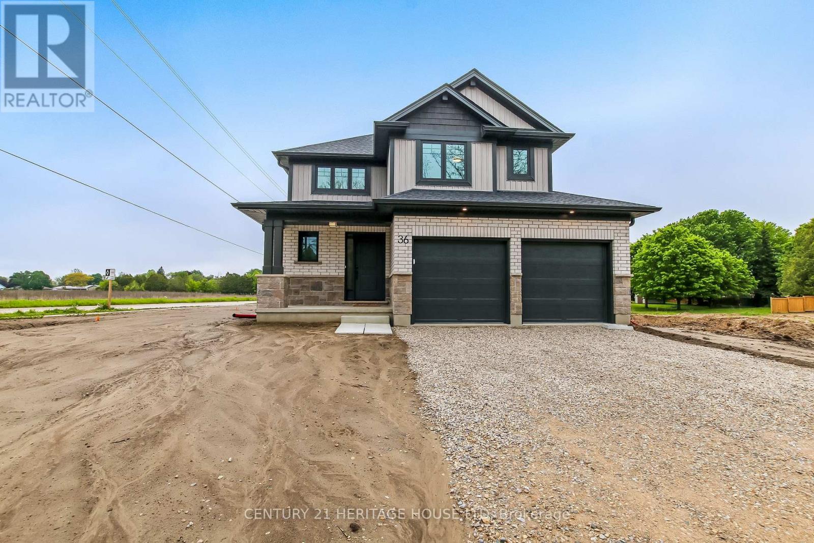 36 HAWKS GATE - 1