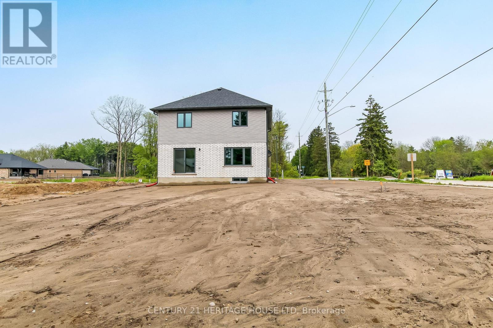 36 HAWKS GATE - 31
