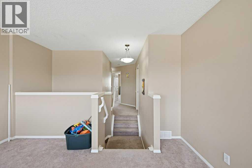 86 Saddlecrest Close NE - 18
