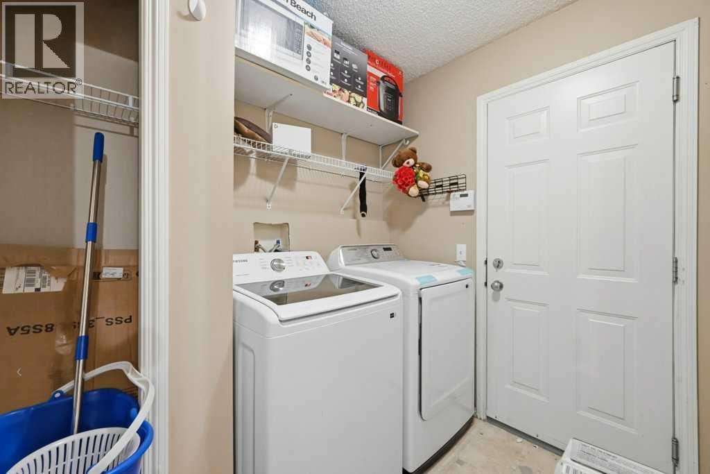 86 Saddlecrest Close NE - 16