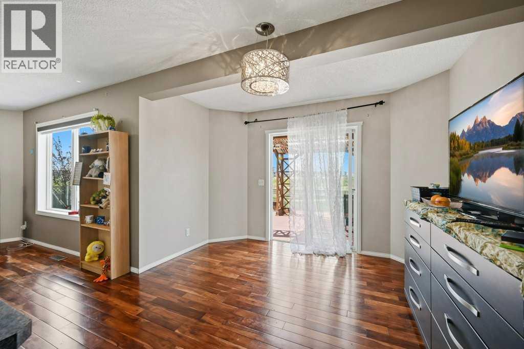 86 Saddlecrest Close NE - 14