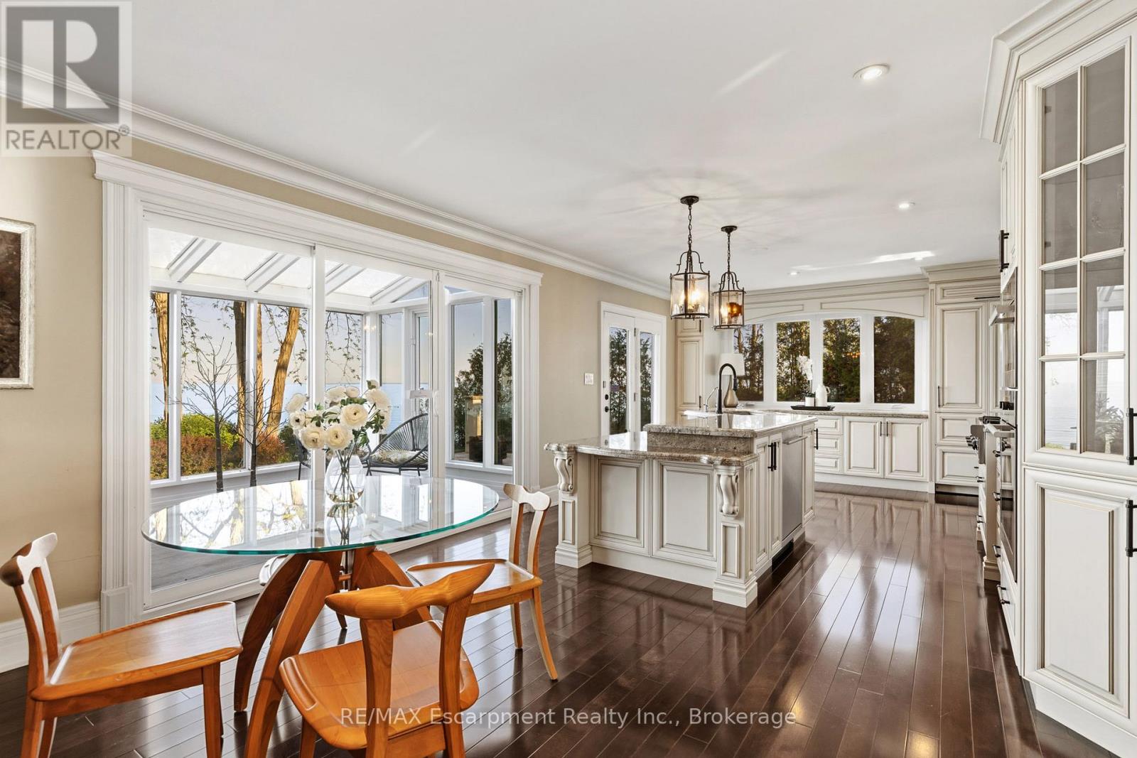 3346 LAKESHORE ROAD W - 10