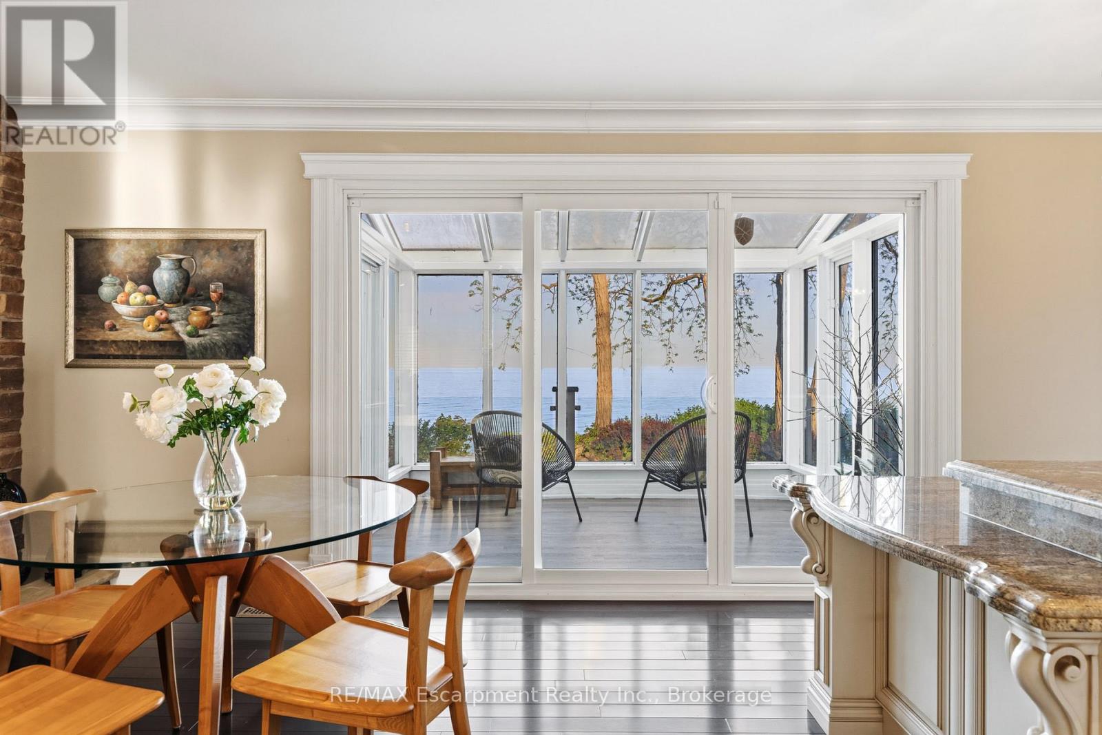 3346 LAKESHORE ROAD W - 12