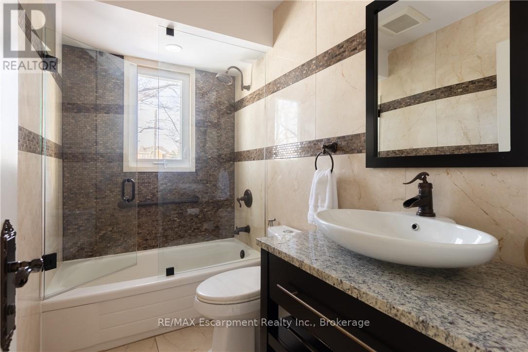 3346 LAKESHORE ROAD W - 20