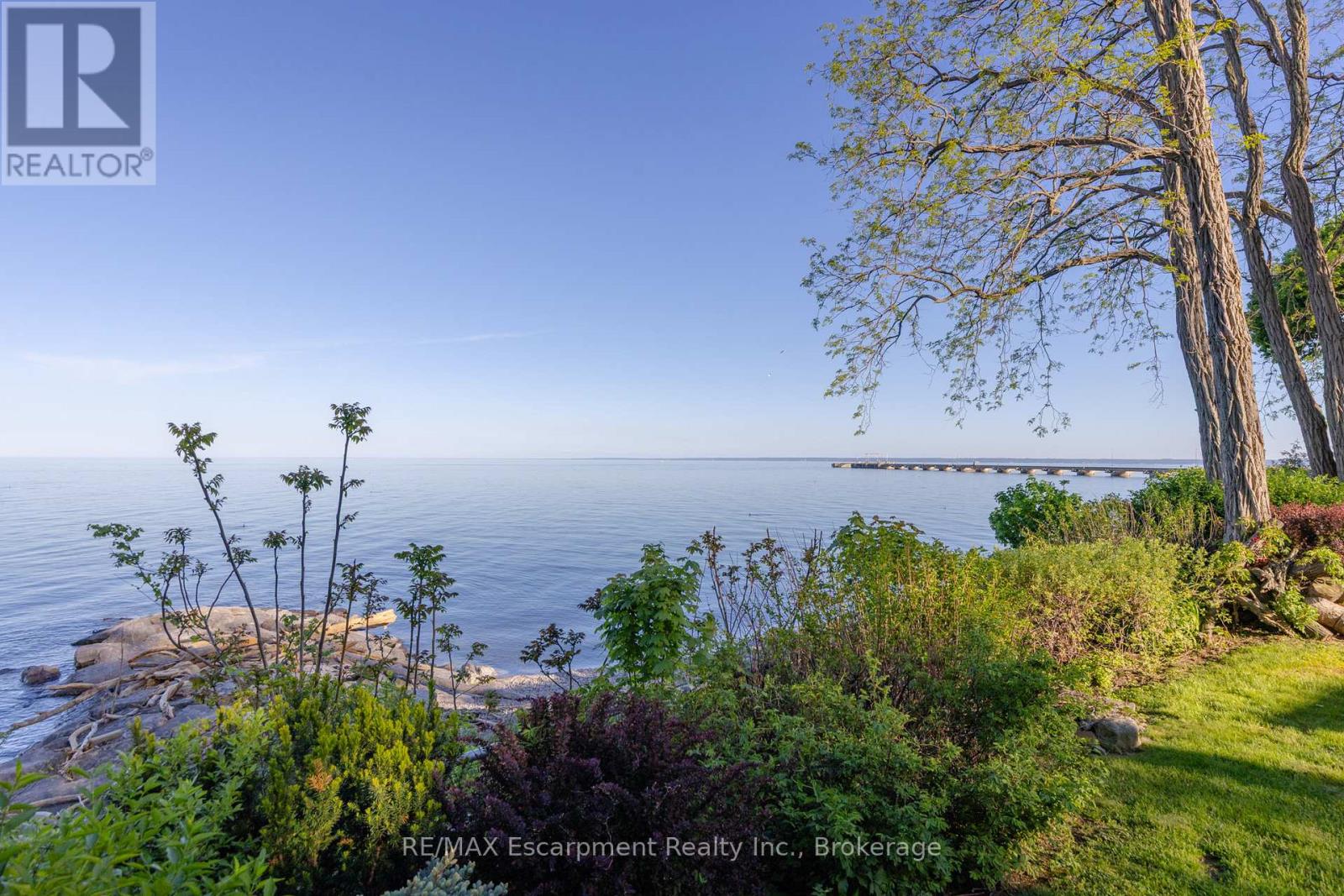 3346 LAKESHORE ROAD W - 30