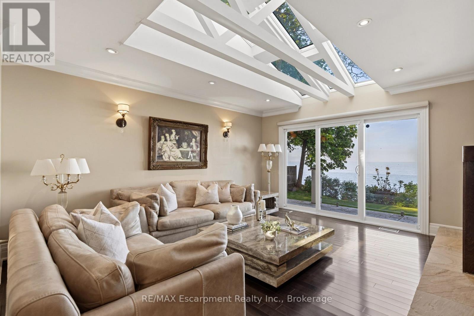 3346 LAKESHORE ROAD W - 8