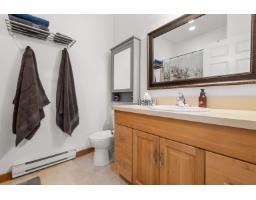 64922 North Bend Post Office Road, Fraser Canyon, Boston Bar, BC V0K1C1 Photo 17
