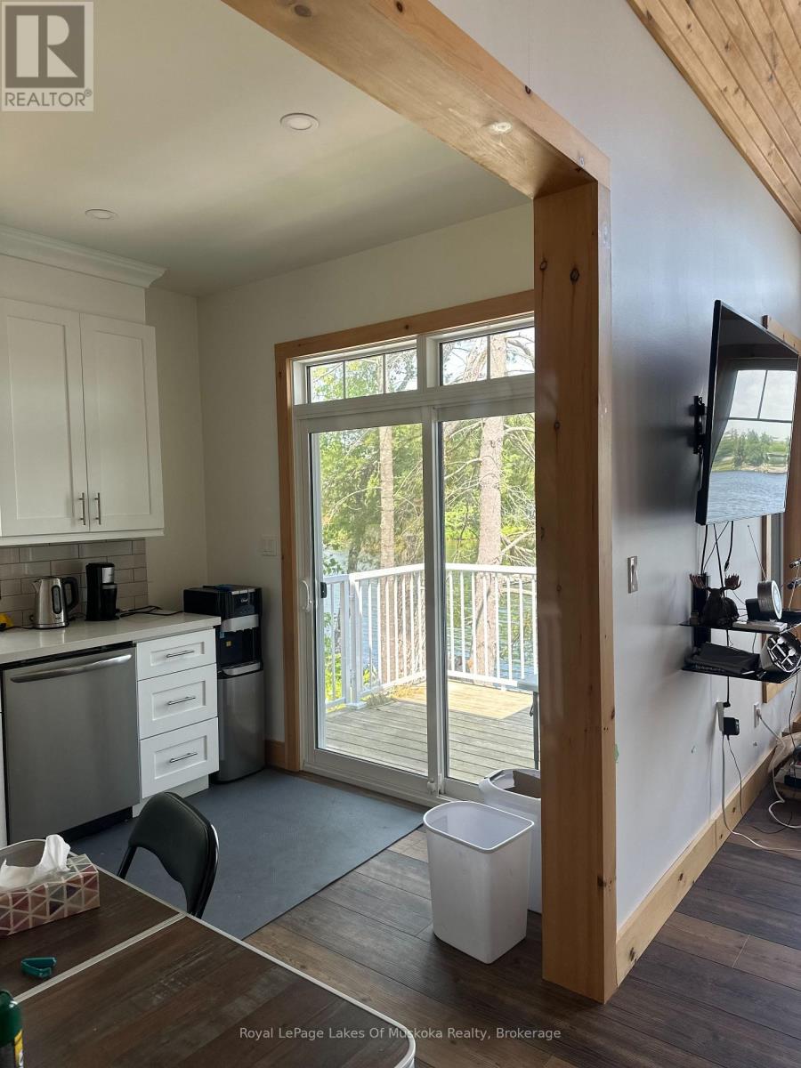 3118 GRANGE AVENUE - 6