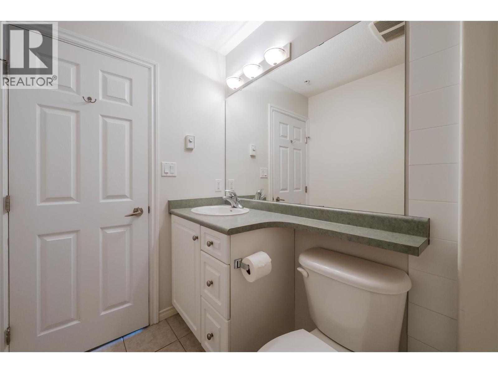 #208 196 WADE Avenue - 37