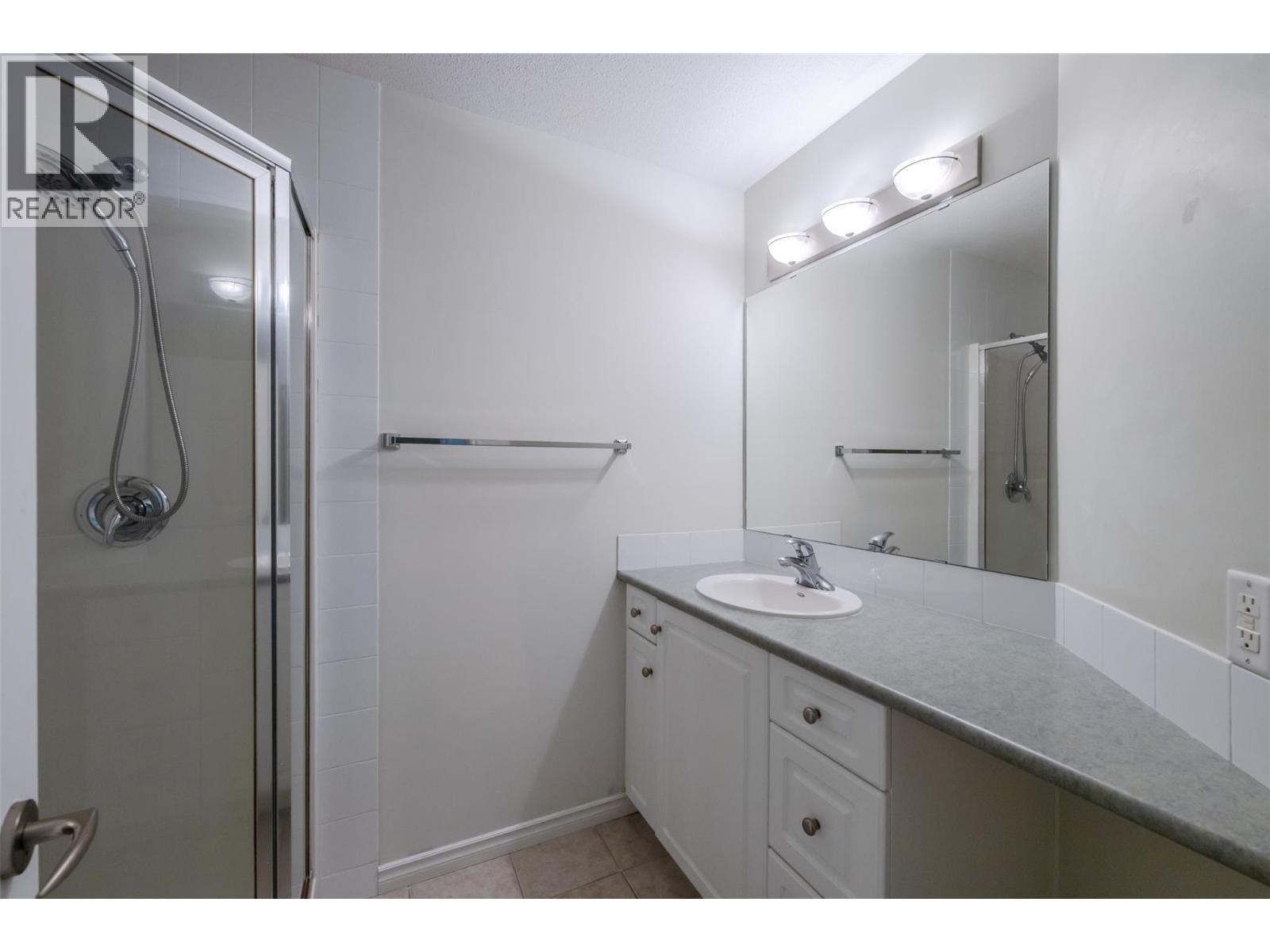 #208 196 WADE Avenue - 28