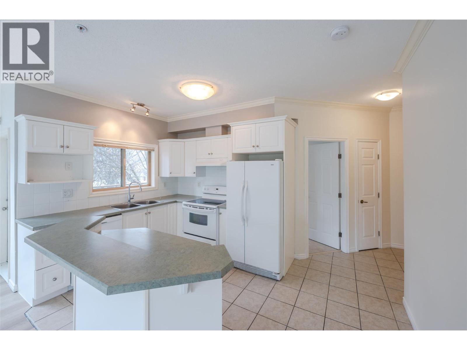 #208 196 WADE Avenue - 22