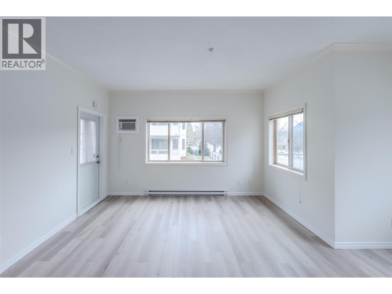 #208 196 WADE Avenue - 14