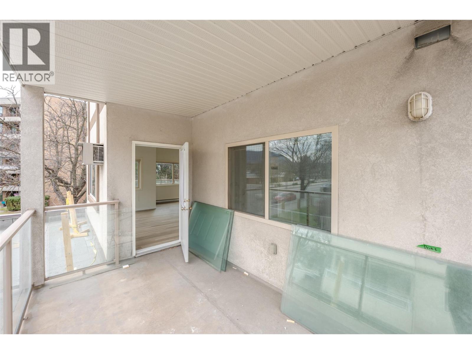 #208 196 WADE Avenue - 48