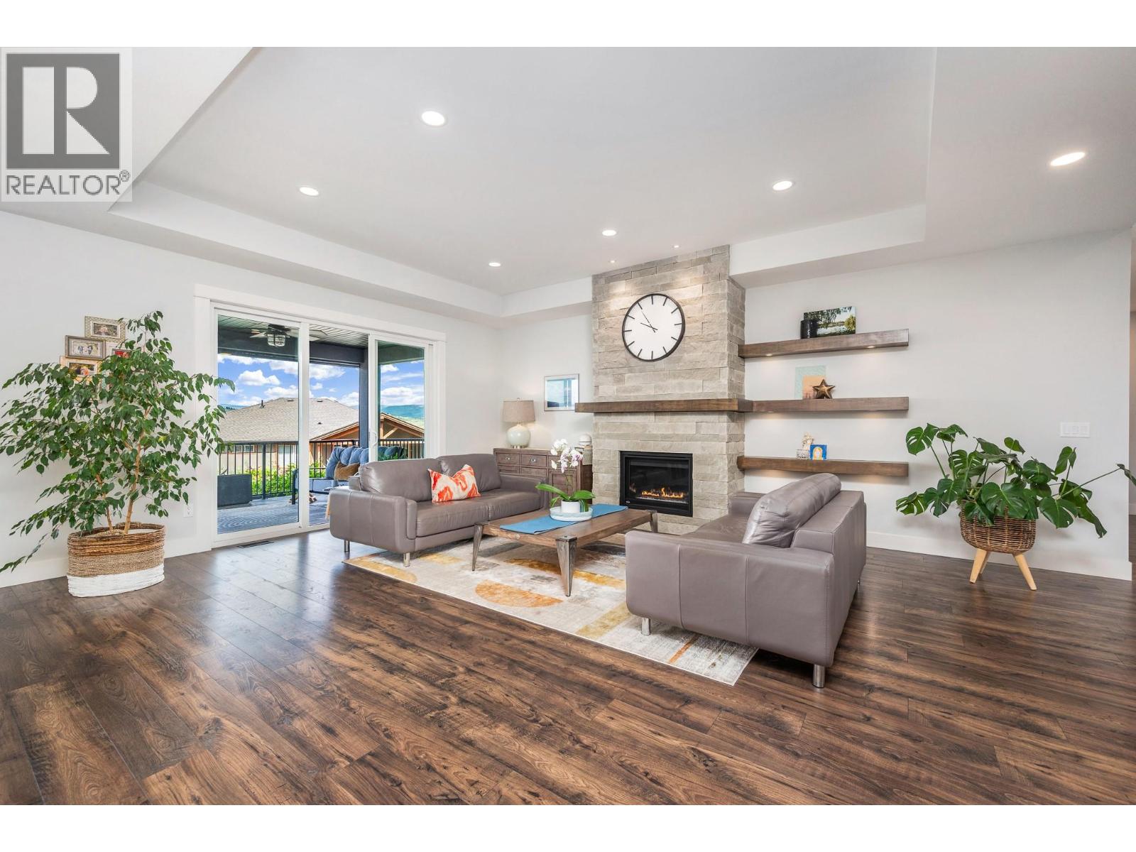  306 Baldy Place, Vernon