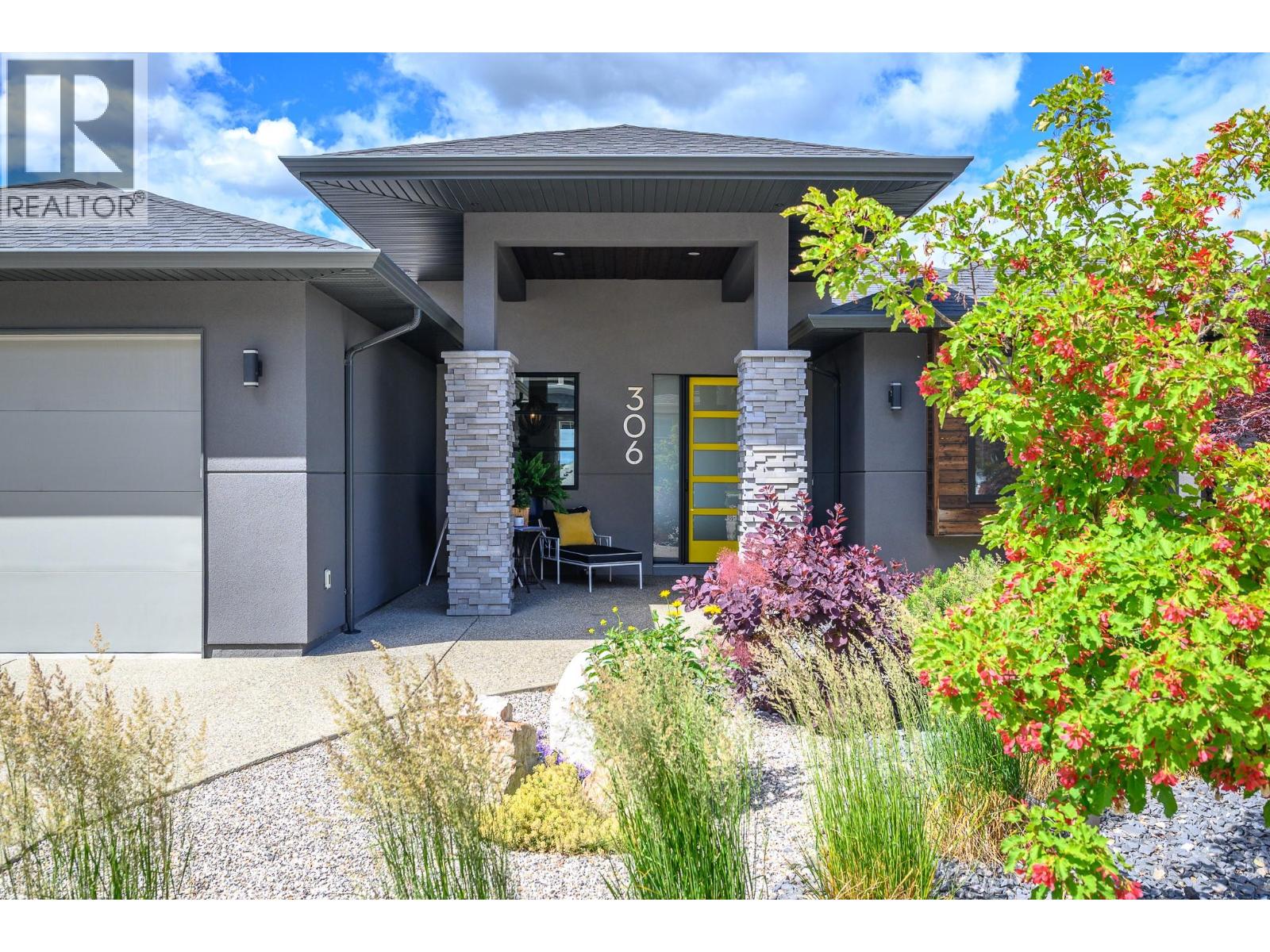  306 Baldy Place, Vernon