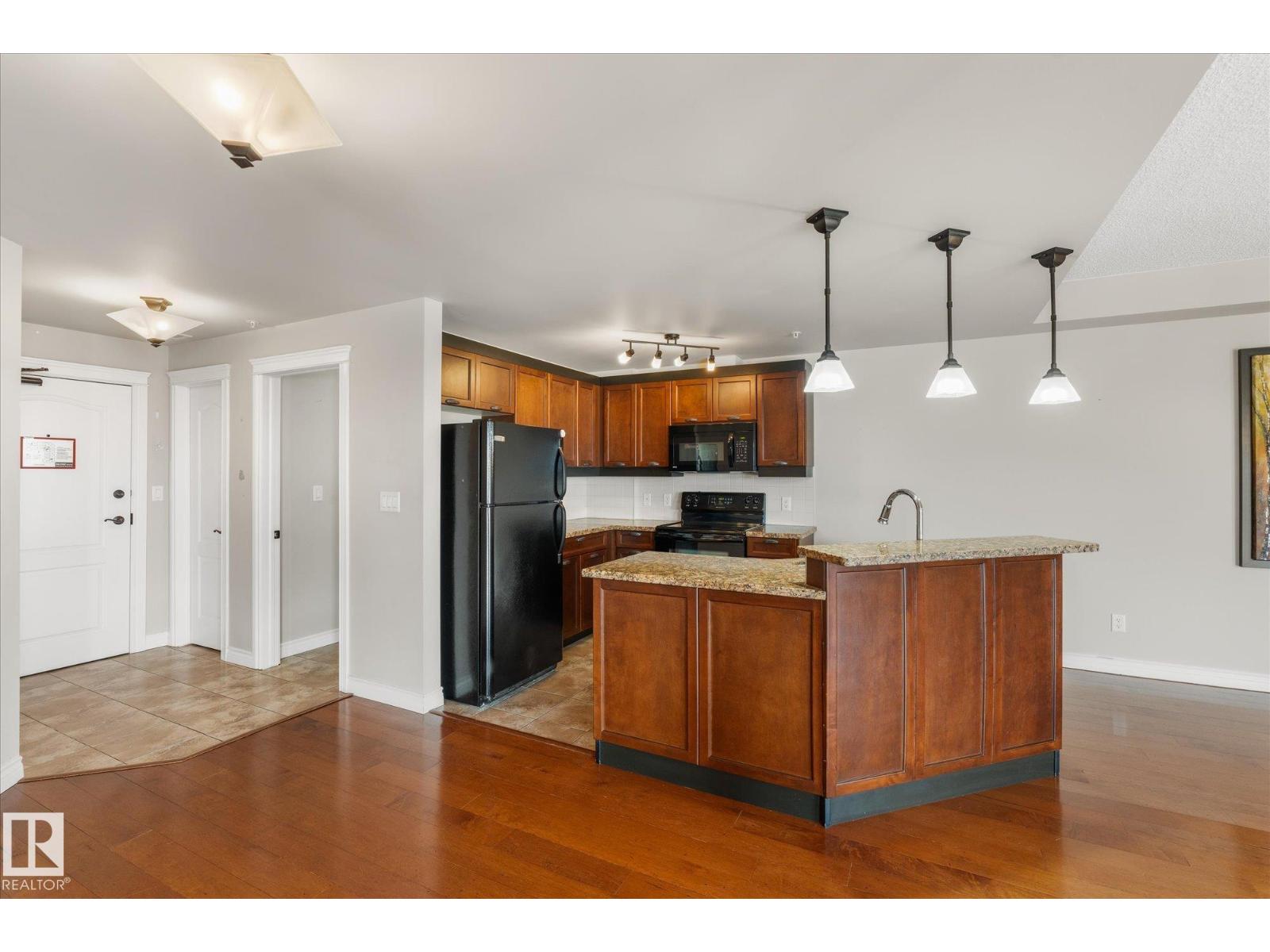 #314 33 FIFTH AV - 6