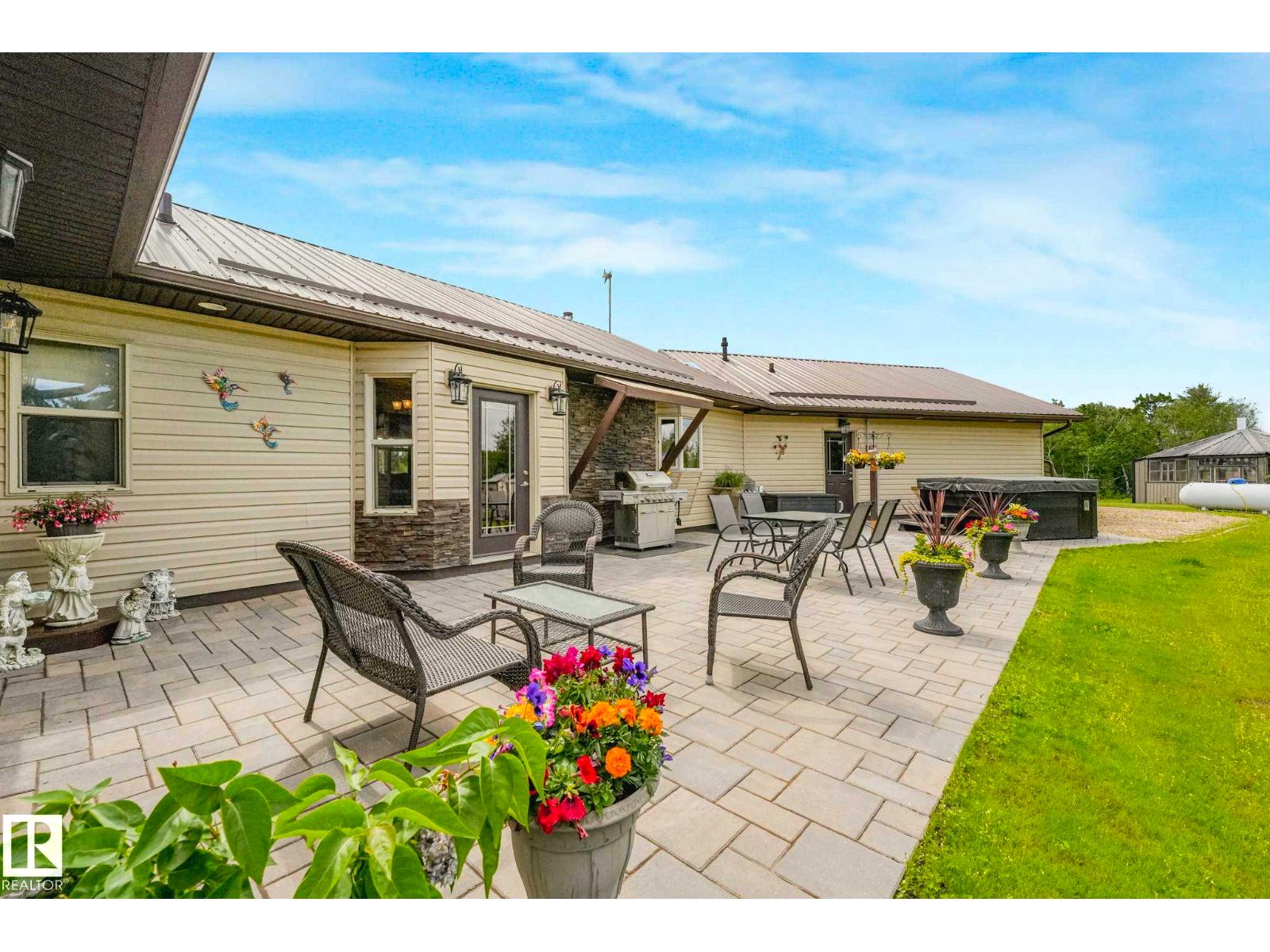 25426 TWP ROAD 602 — photo 37