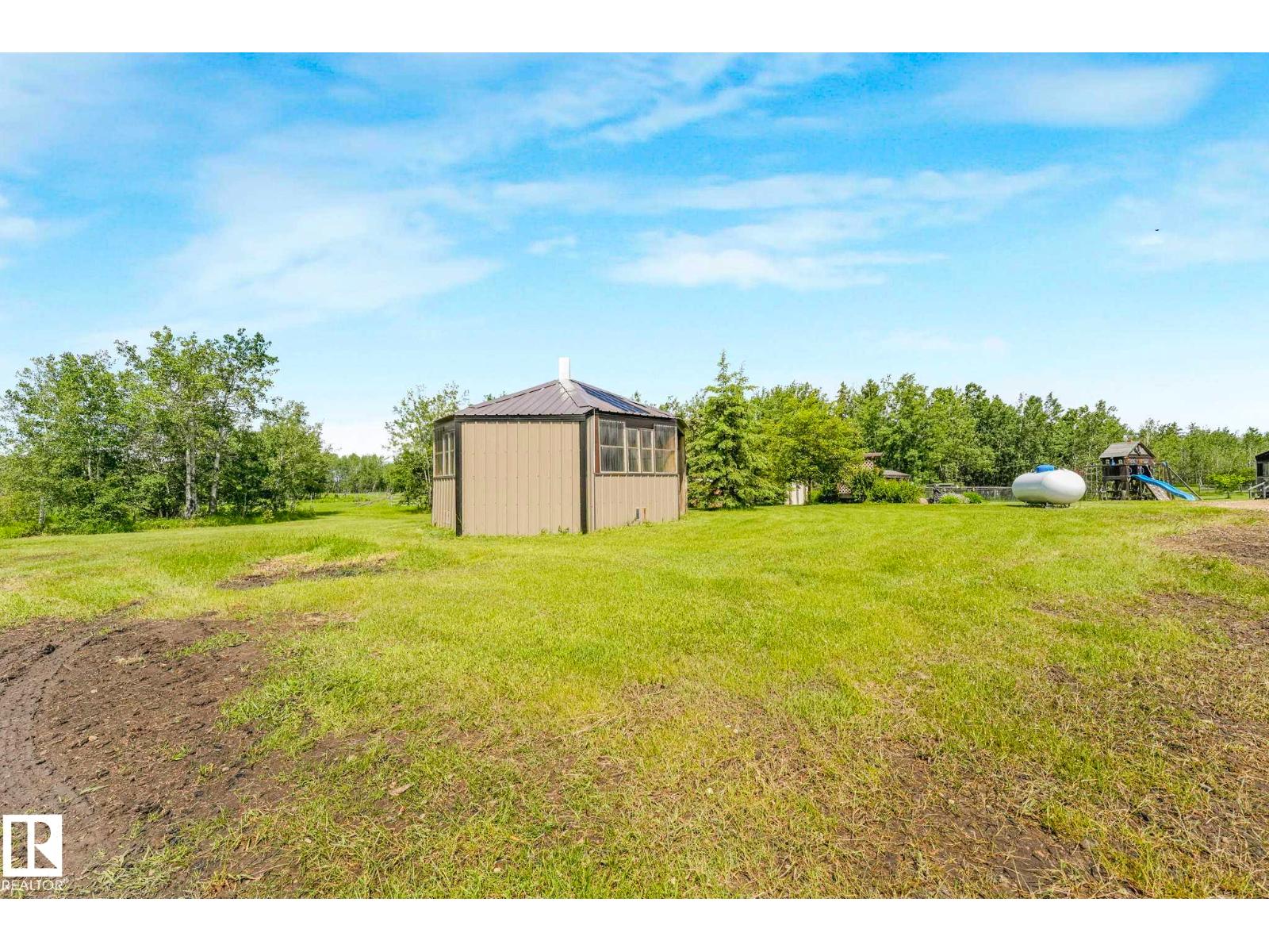 25426 TWP ROAD 602 — photo 45