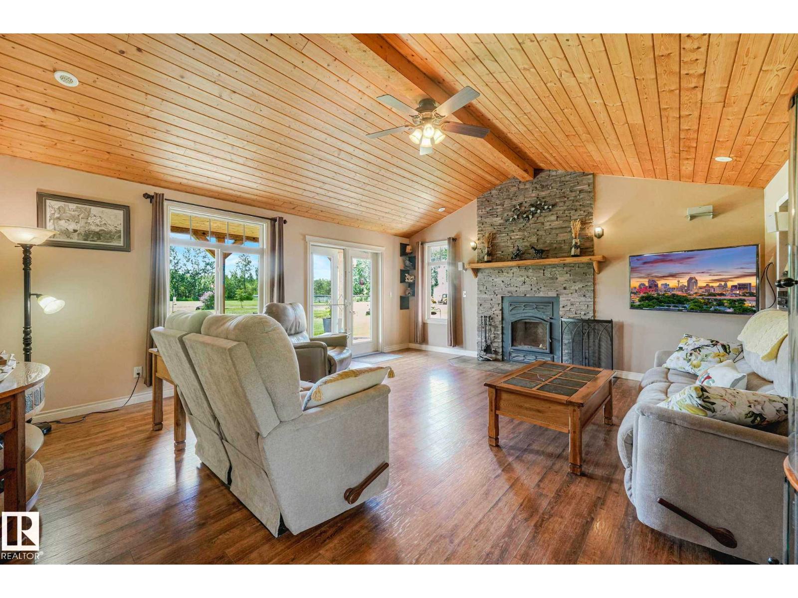 25426 TWP ROAD 602 — photo 7