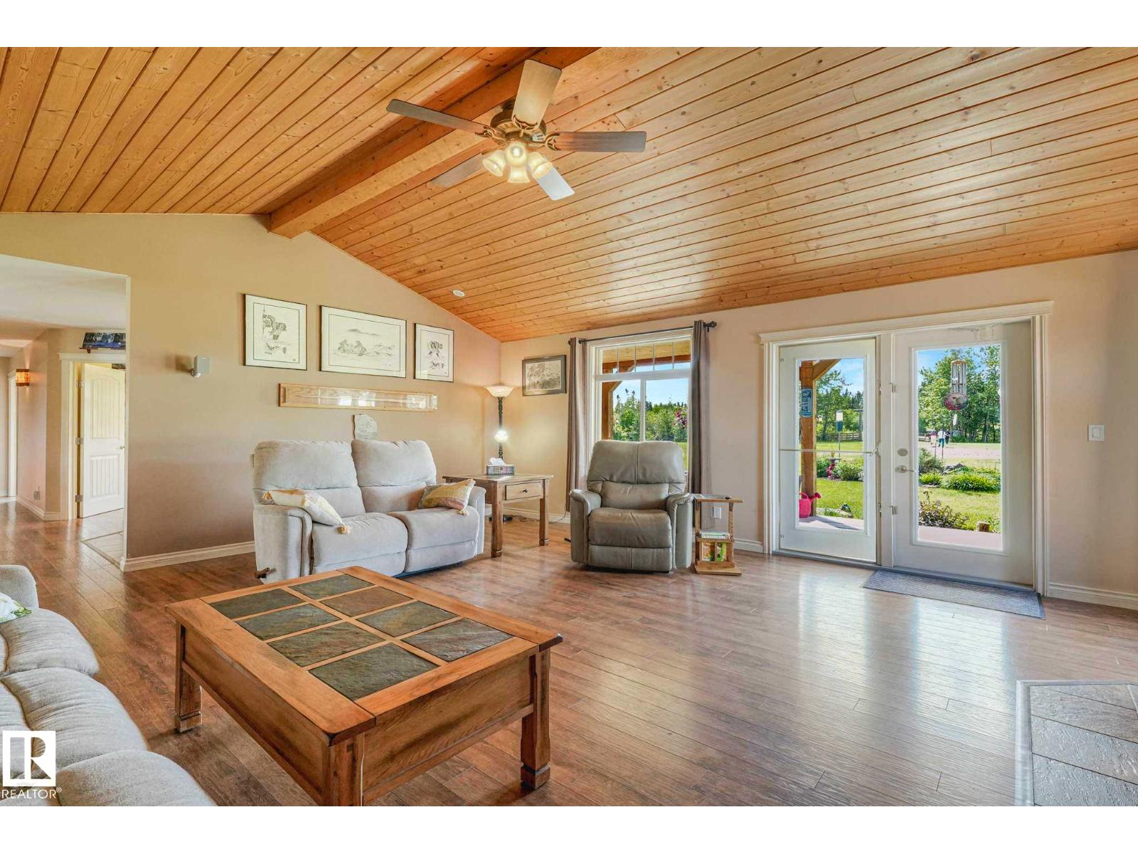 25426 TWP ROAD 602 — photo 9
