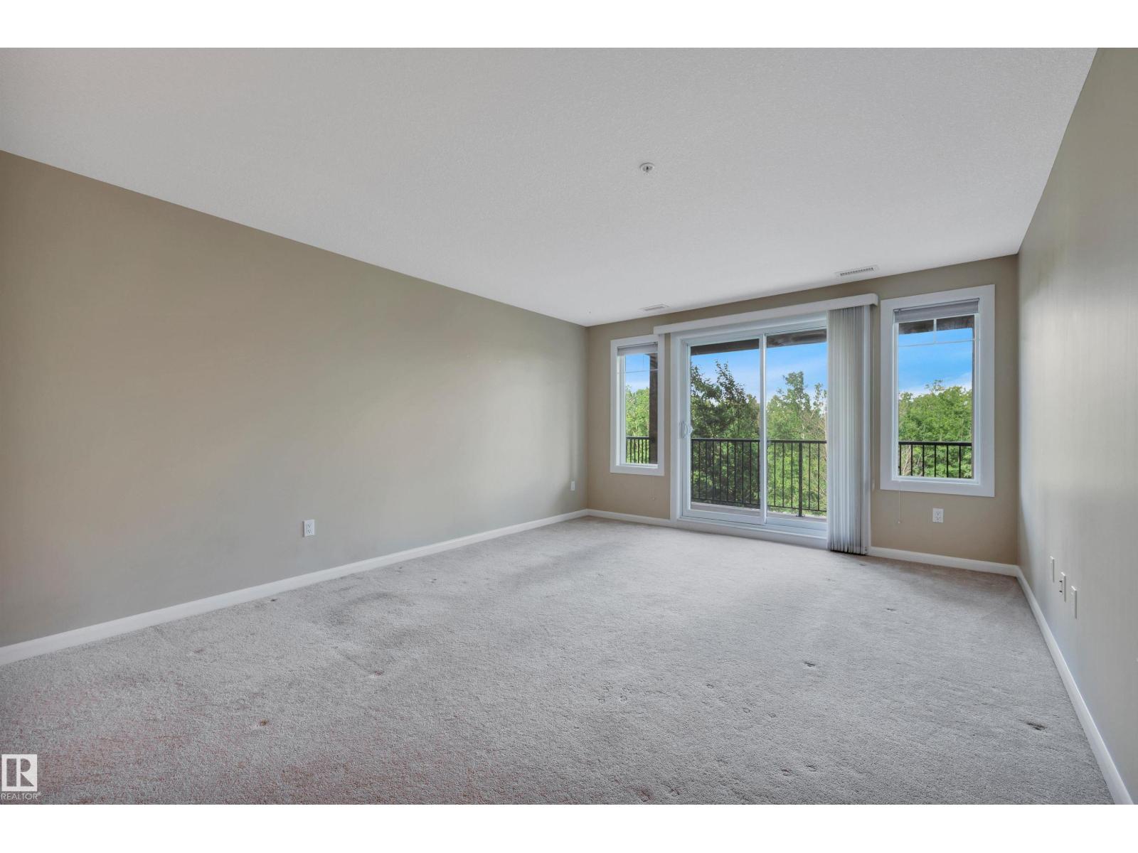 #221 300 Palisades WY - 16