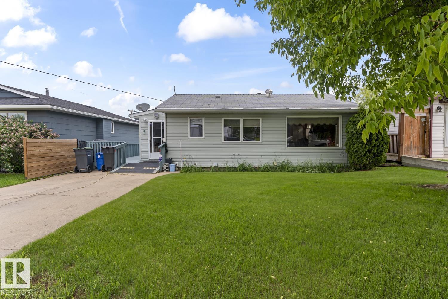 608 17 AV - photo 2