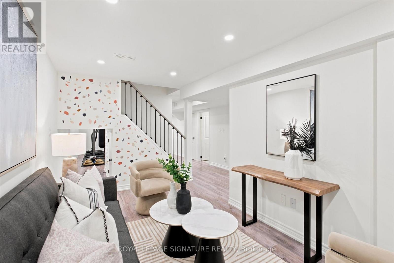 6 MAYAPPLE LANE - 39