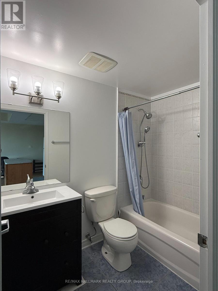 1 Bed, 1 Bath Apartment for Rent in Ottawa – 805 – 134 YORK STREET, Ottawa – MLS# X13470132 - Image 7