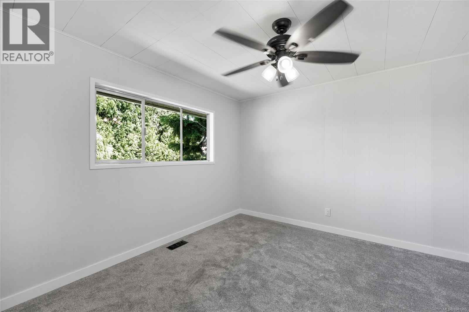 6683 Lincroft Rd - 5