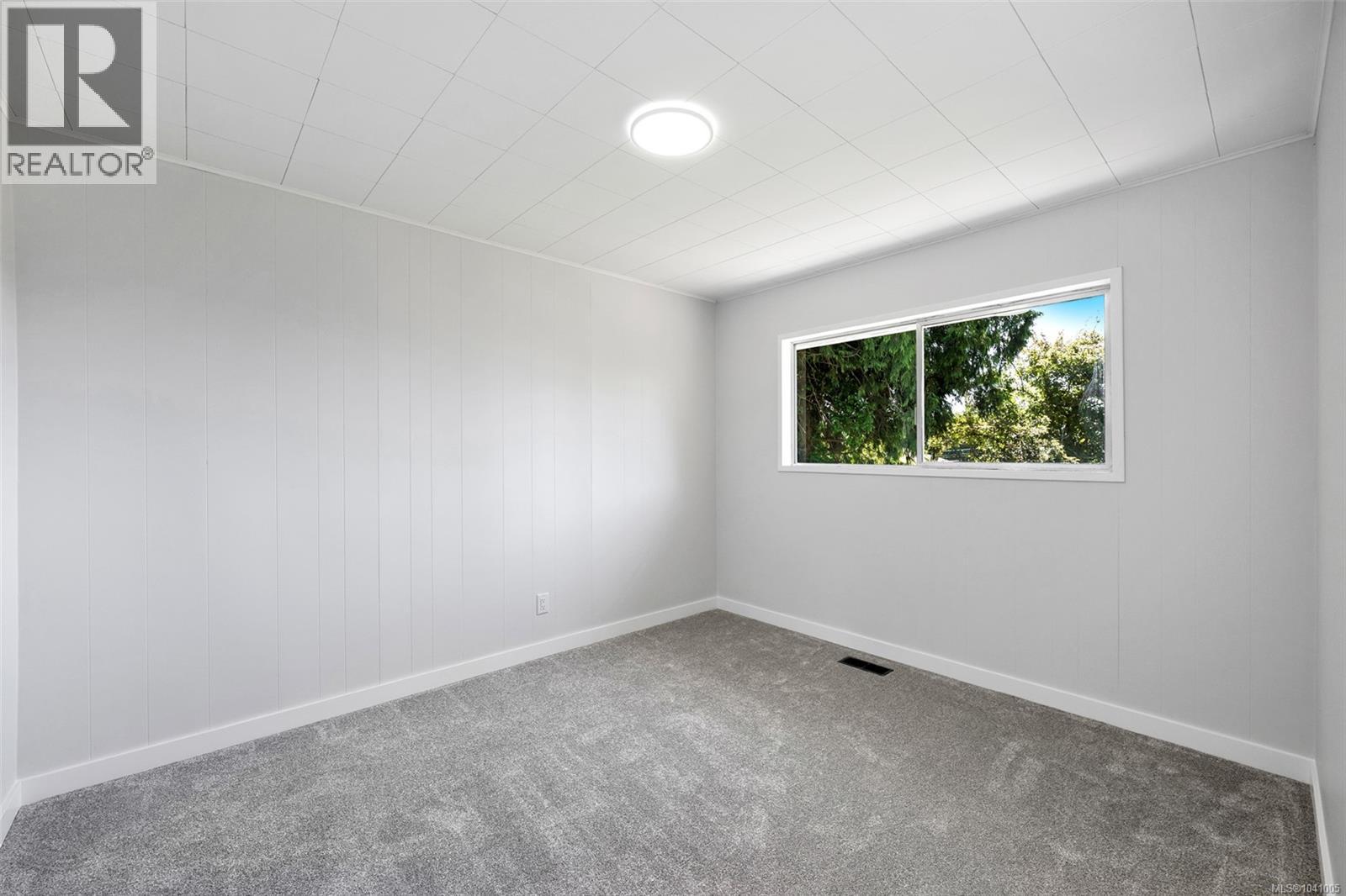 6683 Lincroft Rd - 26