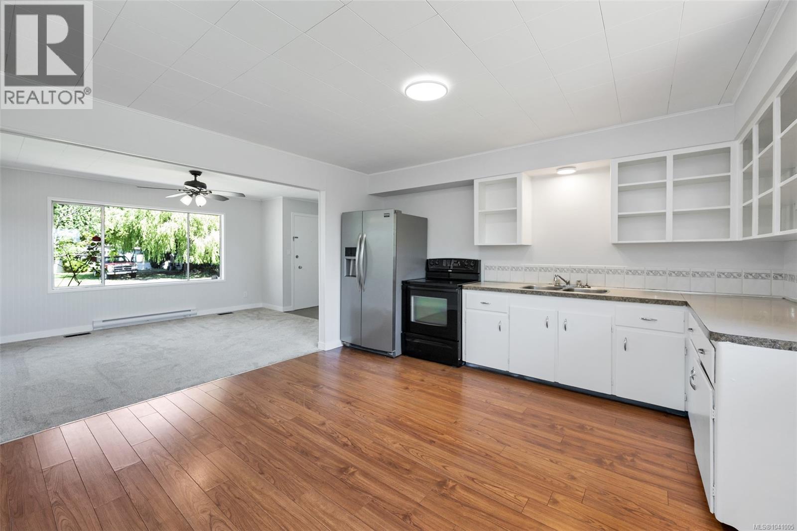 6683 Lincroft Rd - 8