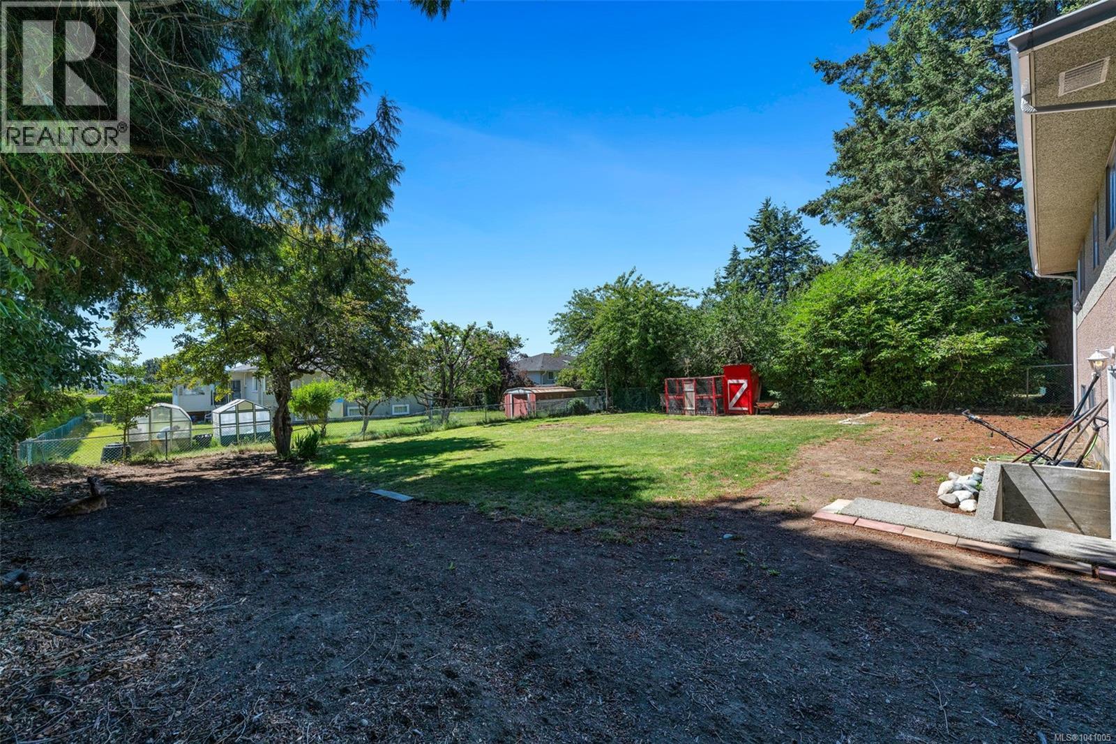 6683 Lincroft Rd - 34