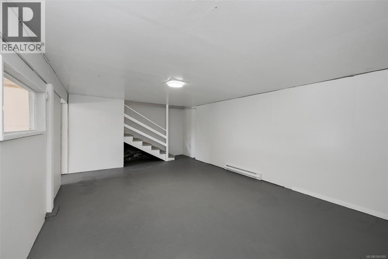 6683 Lincroft Rd - 32