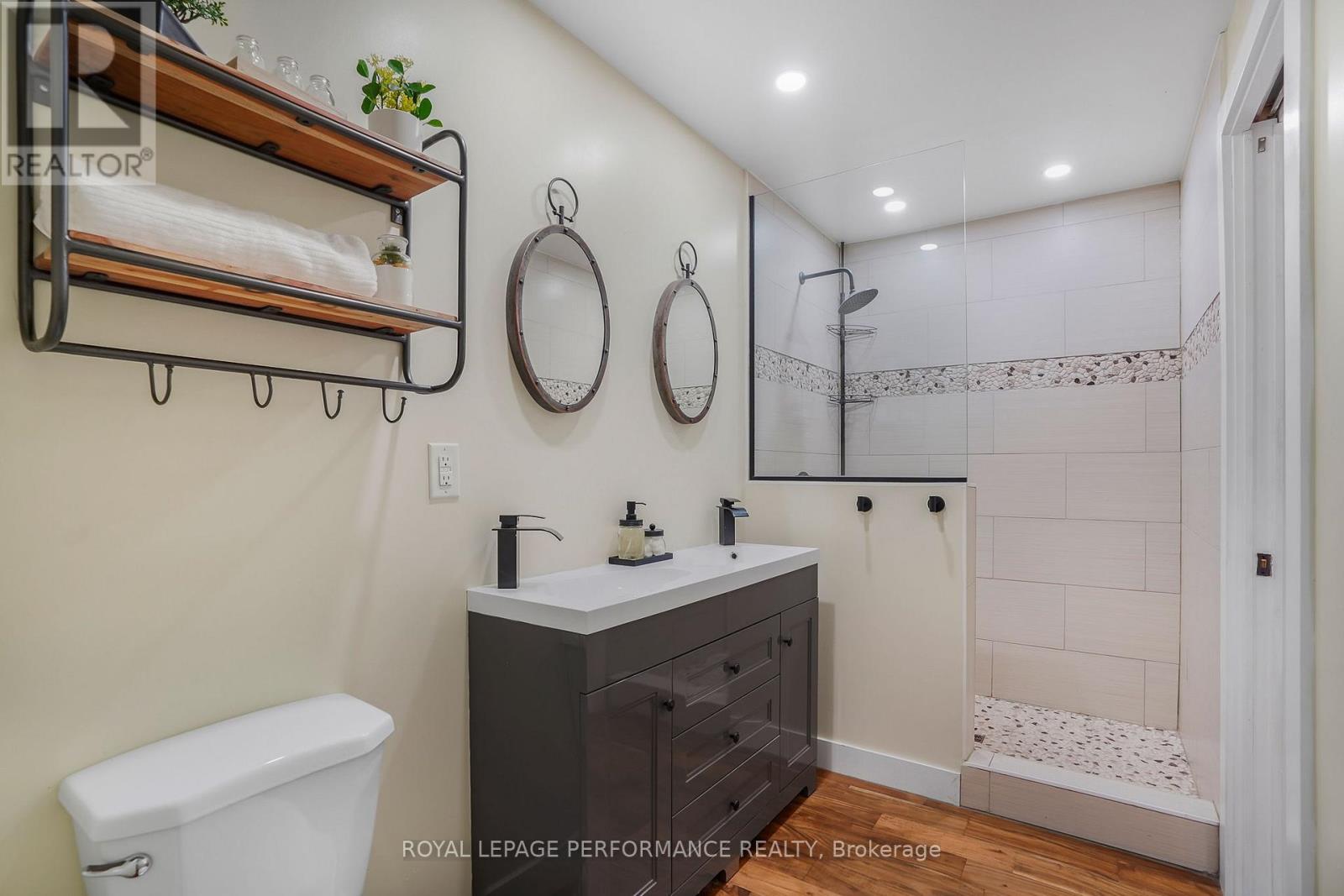 1420 LACROIX ROAD - 18