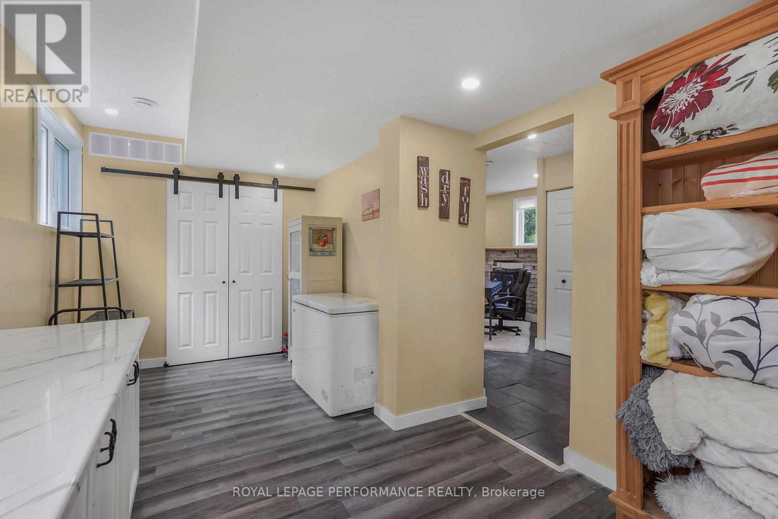 1420 LACROIX ROAD - 27