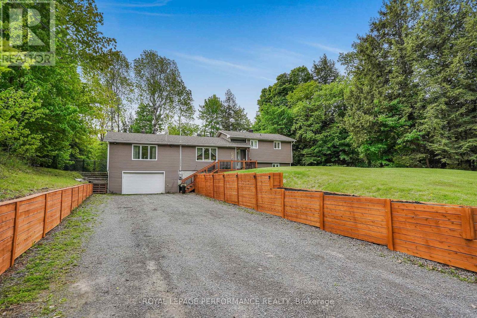 1420 LACROIX ROAD - 3