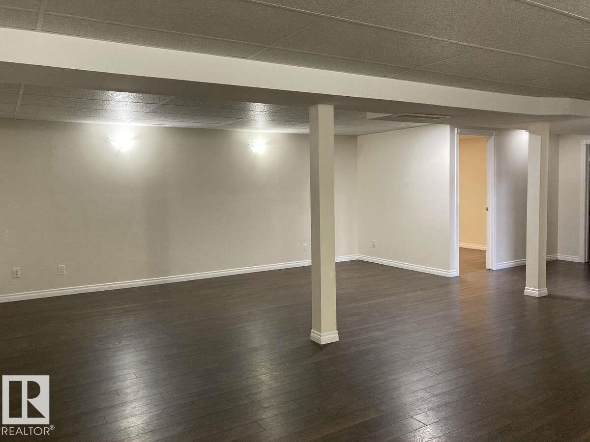 4321 41 AV — photo 22