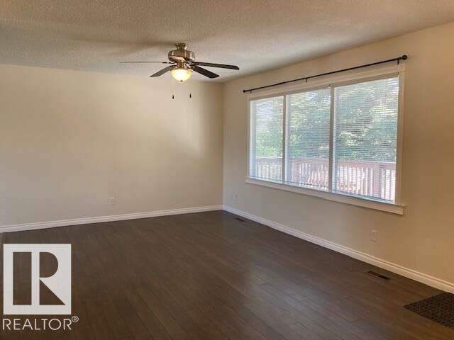 4321 41 AV — photo 9