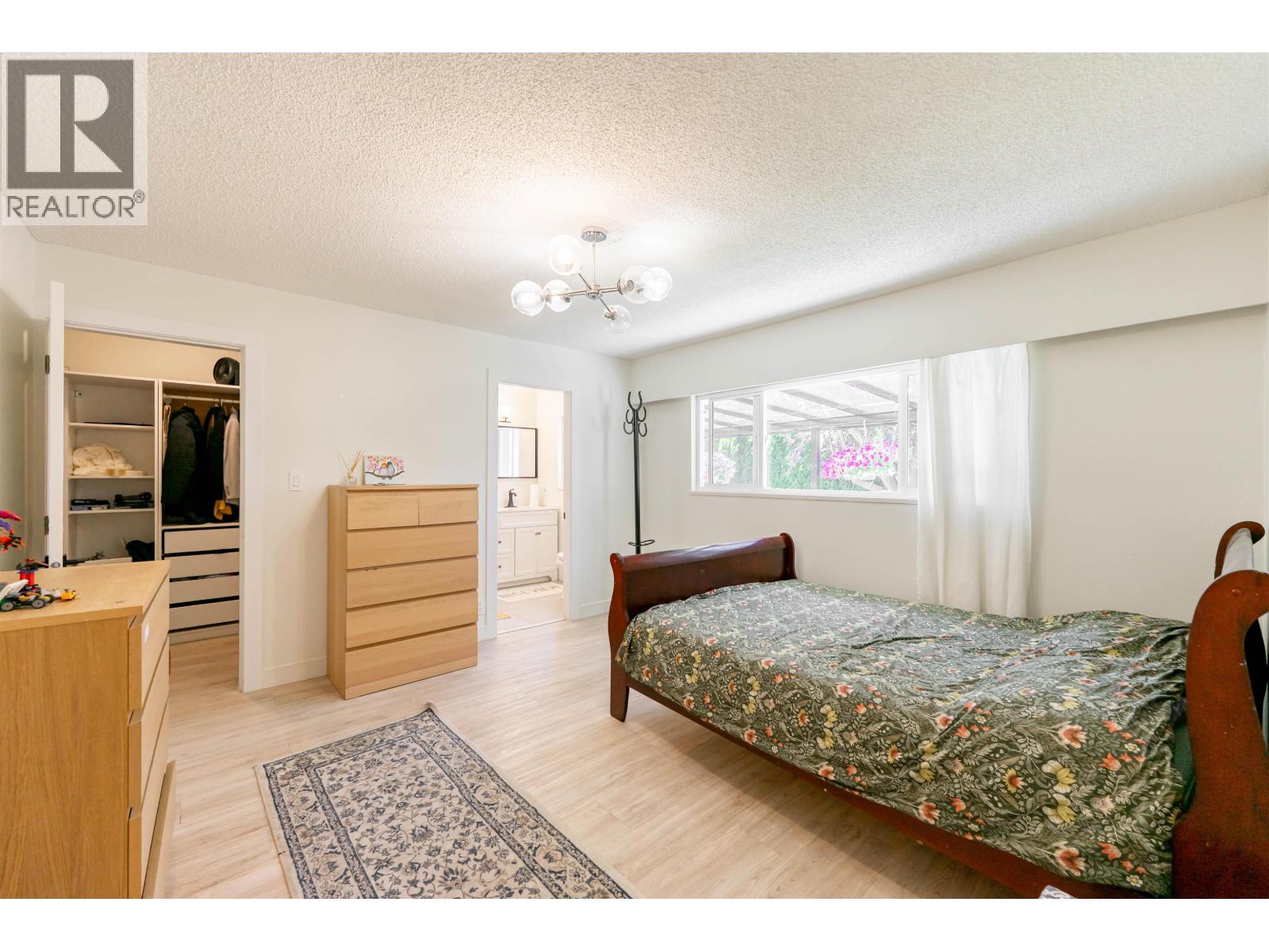 5114 WESTMINSTER Avenue, Delta
