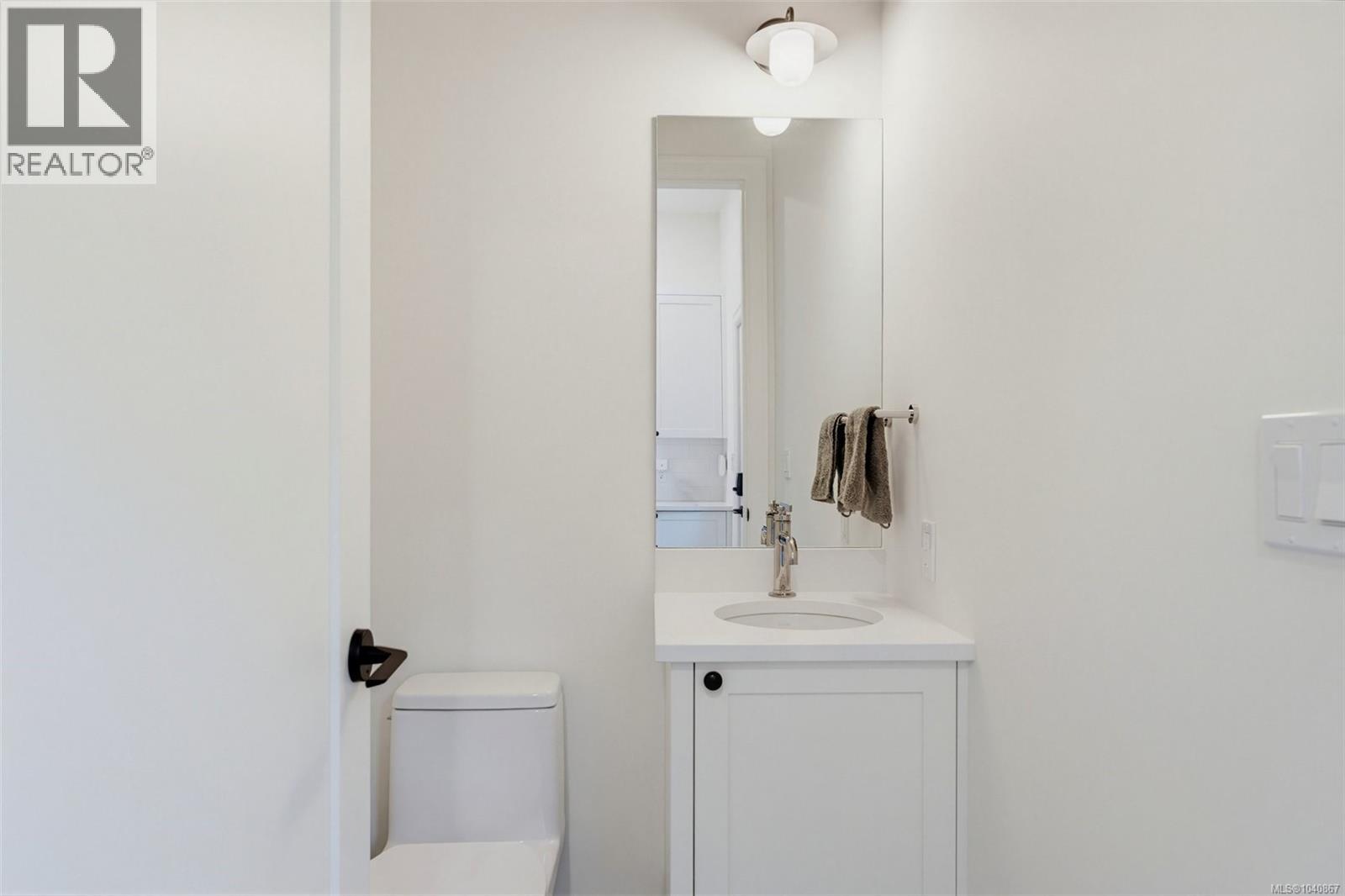 1027 Hampshire Rd - 34