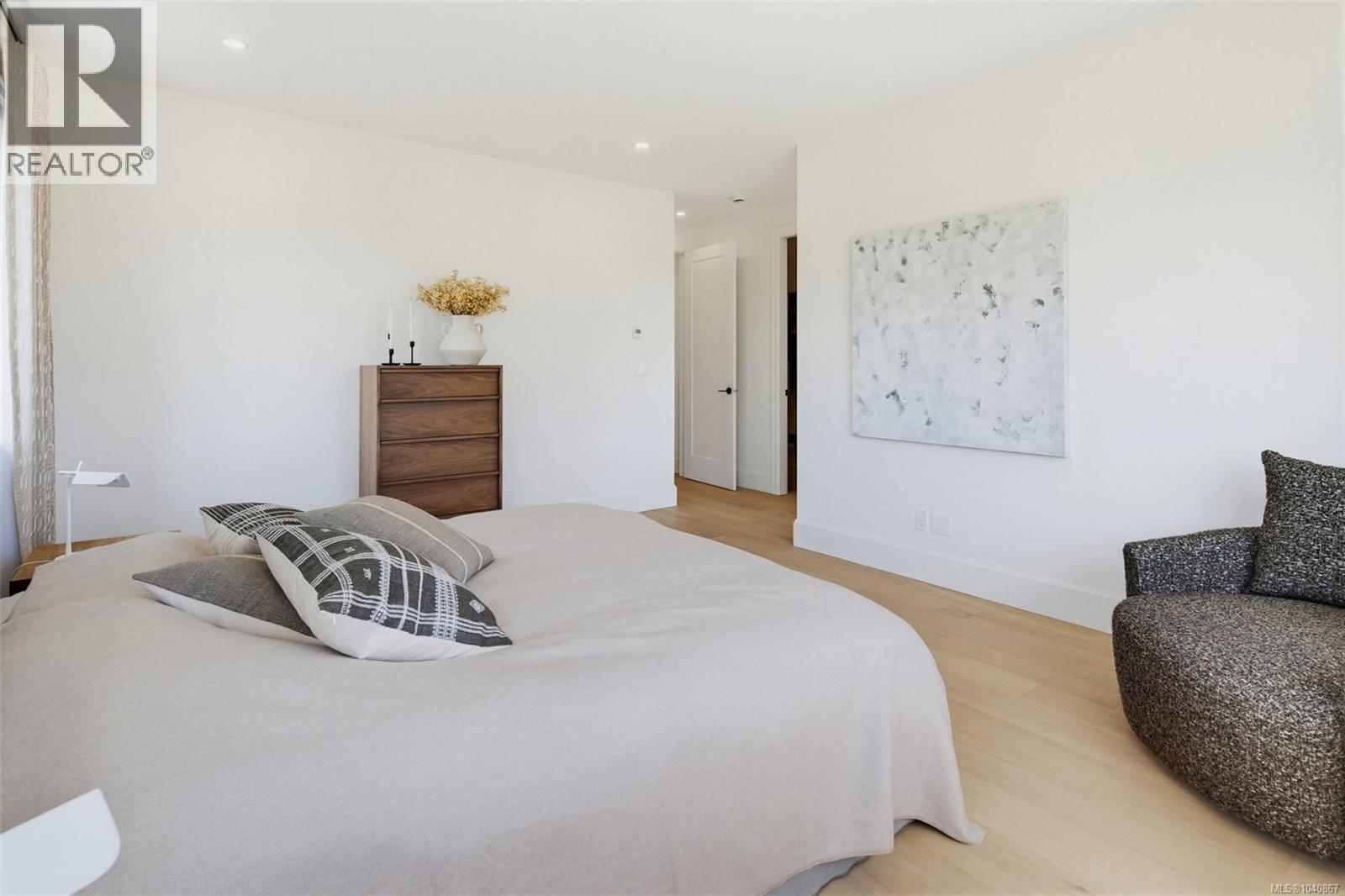 1027 Hampshire Rd - 38