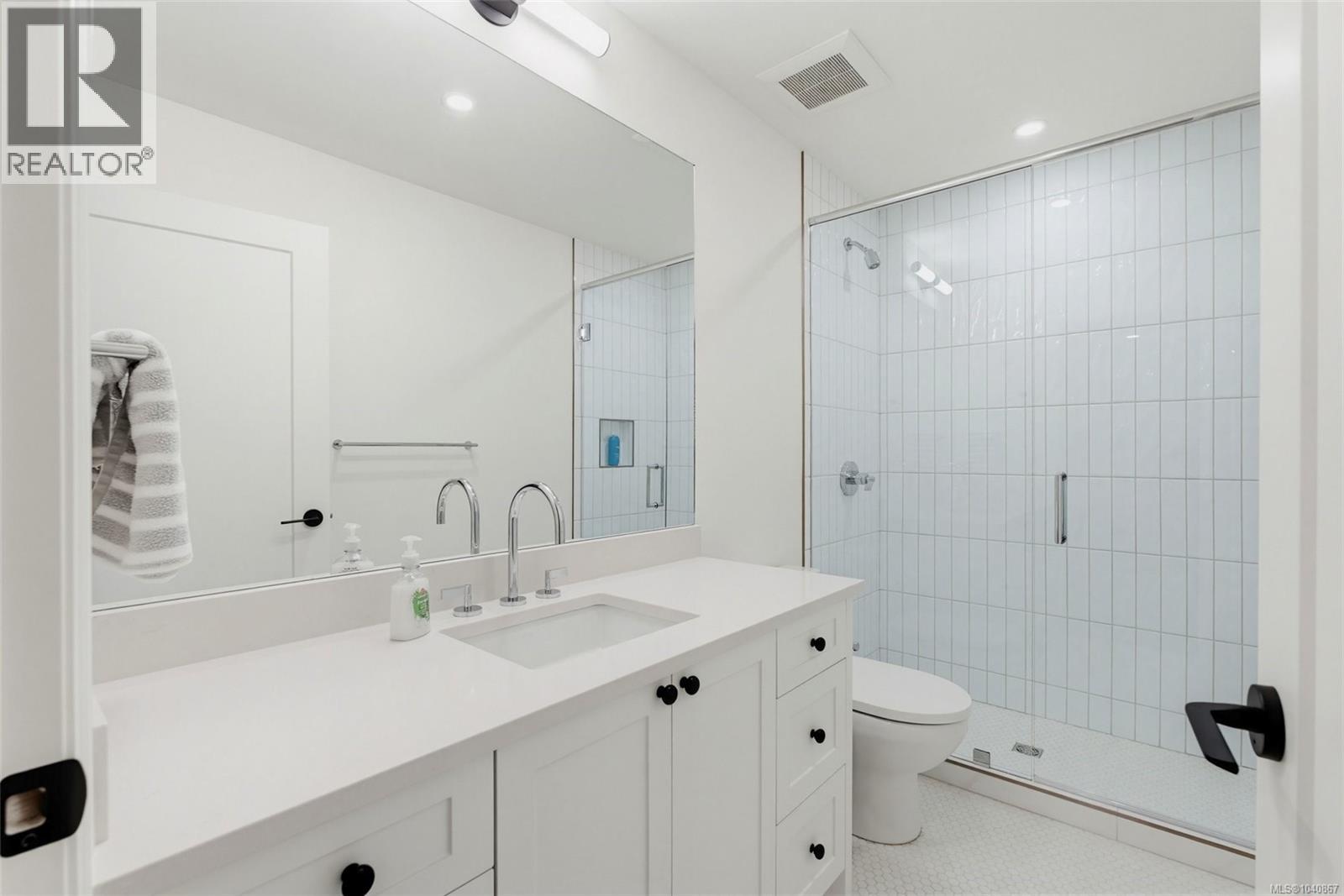 1027 Hampshire Rd - 52